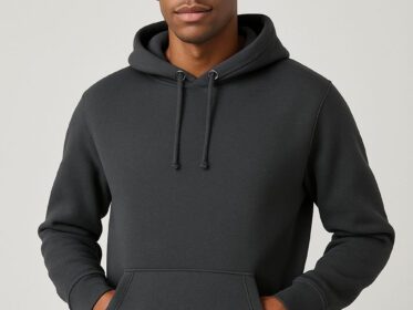 men-hoodie-373x280-1